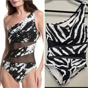 NWT Carmen Marc Valvo One-Shoulder Black and White One piece Swimsuit Sz 8